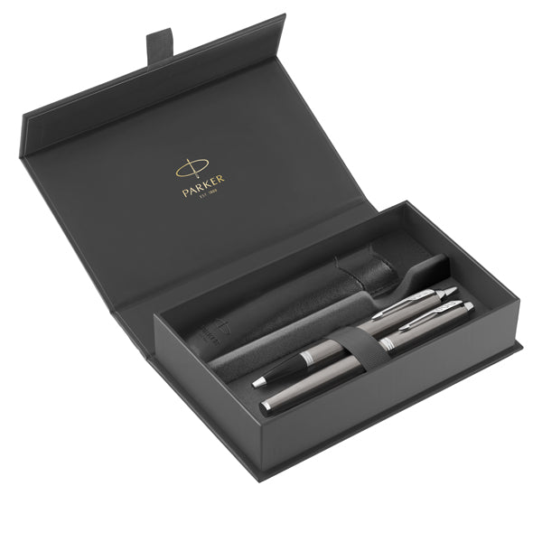 PARKER - 2214458 - Gift Set IM Stainless Steel Edition CT - sfera + stilografica - punta media - acciaio - Parker - 102741 - Conf. da 1 Pz.